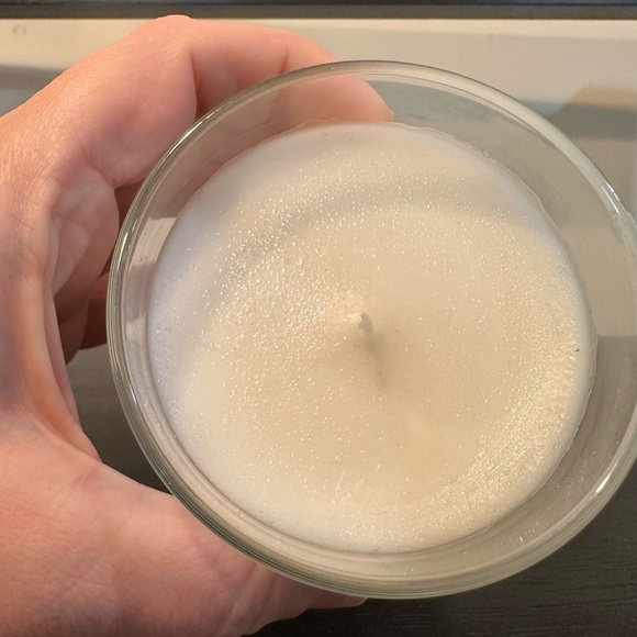 Jo Malone London Orange Blossom Scented Candle 2.35”H, ~2.2oz NWOT - Picture 10 of 11